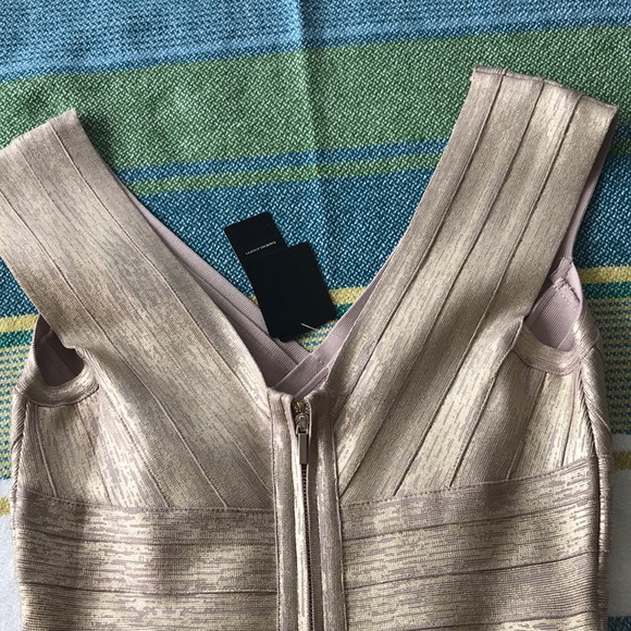 Bebe Gold Bandage dress NWT - Picture 7 of 8